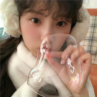 沉默不语的顾小姐